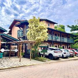 Pousada Manacas, hotel in Ubatuba