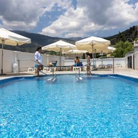 Hotel Villa Turística de Bubión، فندق في بوبيون