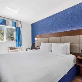 SureStay Plus Hotel by Best Western Mammoth Lakes: Mammoth Lakes şehrinde bir otel
