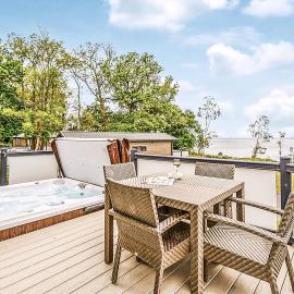 Woodside Coastal Retreat, hotel u gradu 'Ryde'