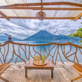Casa Paloma - Lakefront - Waterfalls - Gardens