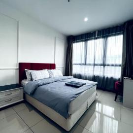 Dandy Homes at i-City 'WiFi TV Box and 1 Carpark'