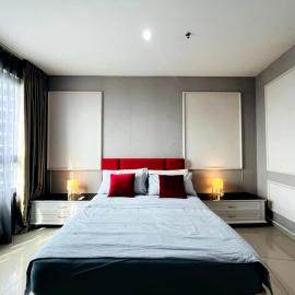 Diva Homes at i-City WiFi TV Box and 1 Carpark