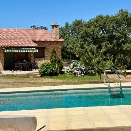 Casa Rural Fuentecillas, hotel a Becedas
