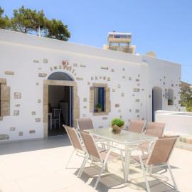 Exoxiko Summer House
