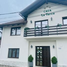 La Turcu, hotel i Văliug