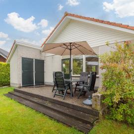 Irina - Peaceful Holiday Home near Lauwersmeer National Park, khách sạn ở Anjum