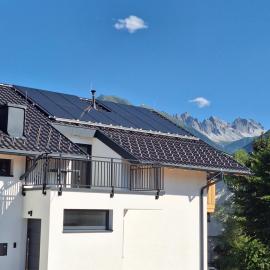 Summit View Apartment, hótel í Oberperfuss