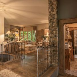 WISTERIA Holiday Home