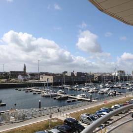 Harbour View Stay - Stylish apartment with stunning views in the marina of Zeebrugge、ゼーブルッヘのホテル