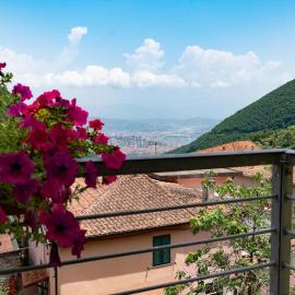 Alba apartments, ξενοδοχείο σε Biassa