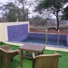 Ivy Bliss Studio with Private Pool, B 13, Karjat