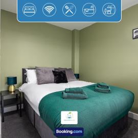 Cosy Retreat By Green Haven Escapes Short Lets & Serviced Accommodation Seacroft With Free Off-Street Parking & Pet-Friendly