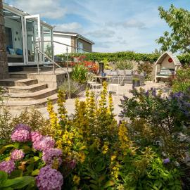 WhiteWays at Benllech, hotel in Benllech
