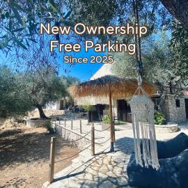 Moxy Paxos Apartments