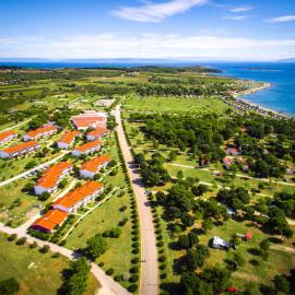 Kazela Apartments, hotel v Medulinu