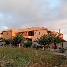 Villa Fotis, viešbutis mieste Ligija