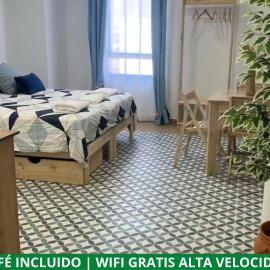 ALZIRA BONiTA LES BARRAQUES LOFT, hótel í Alzira