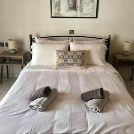 Kyparissos Home , Arachova