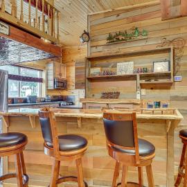 Steps to Marina & Beach: Couple’s Cottage in Pepin, hotel v destinácii Pepin