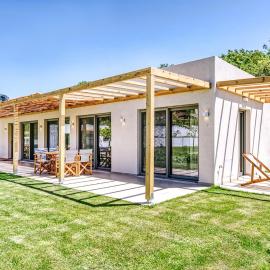 Kumquart Estate-Lemon- 4 bed apartment, hotel sa Aspiotádes