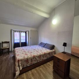 Appartamento completo o Camere private, Lecco Centro vicino alla stazione e al lago, hotel a Lecco