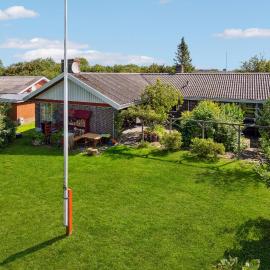 2 Bedroom Pet Friendly Home In Thisted, hotell i Thisted