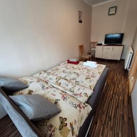Anikó Apartman
