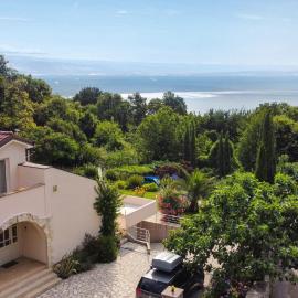 Domizil Opatija A&N, Villa mit Pool, Wohlfühloase zum genießen, hotel a Poljane