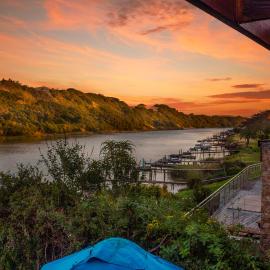 Dungbeetle River Lodge、コルチェスターのホテル