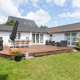 Lovely Home In Faxe Ladeplads With Wifi, viešbutis mieste Fakse Ladeplads