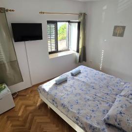 Aretha apartman i sobe, hotel in Novi Vinodolski