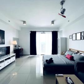 Oasis Homes at i-City - WiFi TV Box and 1 Carpark