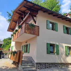 Casa Pederzolli -, Hotel in Lagolo di Calavino