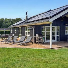 Holiday Home Barsbæklund Aabenraa V, hotel en Aabenraa