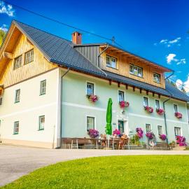 Huberbauer, hotel u gradu Johnsbach