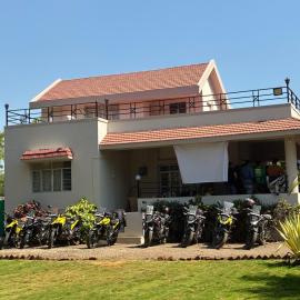 Yashwant farmhouse