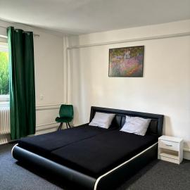 Luna Apartmán, hotell sihtkohas Strekov