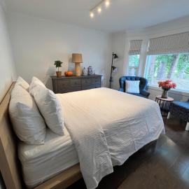 LF Guesthouse, hotelli kohteessa Nanaimo