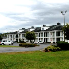 American Motel - Lenoir, hotell sihtkohas Lenoir