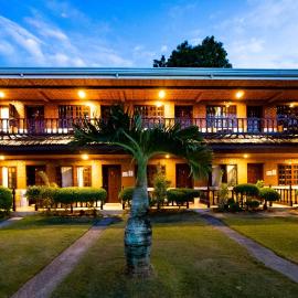 coucou br hotel, khách sạn ở Pooc
