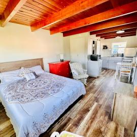 Cottage 33, Pineapple Place - Dora Canal Court - a downtown, waterfront community