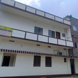Dharmik guest house, hotel in Bodh Gaya