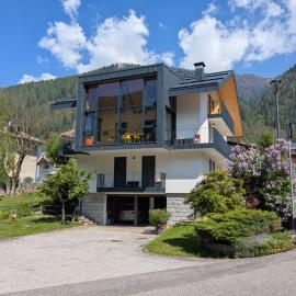 NEW ENTRY - Nuova villa nel verde