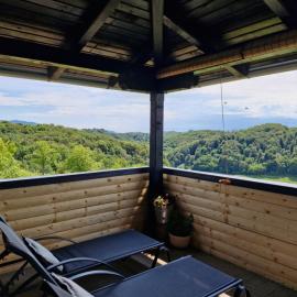 GREENHILLS Relax & Holiday House