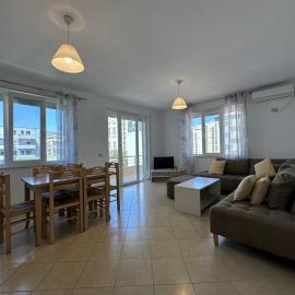 Coastal Comfort - Spacious 1-Bedroom Stay