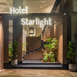 Hotel Starlight by Avana, 400m from US Consulate Hyderabad, hotelli kohteessa Hyderabad