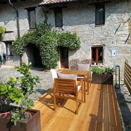 Serenity B&B immerso tra i monti d'Appennino, hotel en Vetto