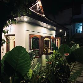 Hotel Holiday Home