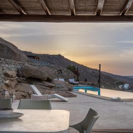Mykonos Mint Villa - Sofia